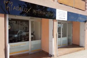 Adelux International