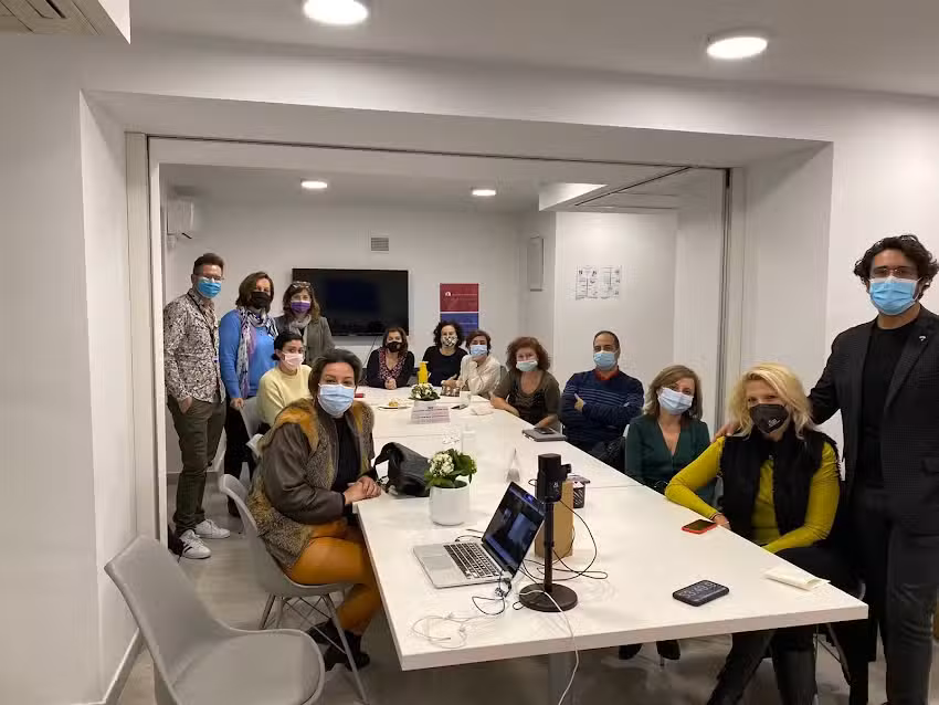 Agencia y formación inmobiliaria RE/MAX Urbe II, la casa de los mejores agentes inmobiliarios