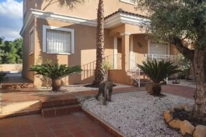 Agente Propiedad Inmobiliaria Api A190