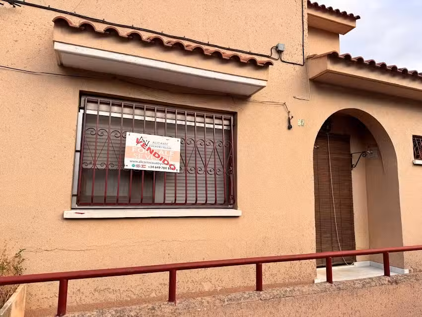 Alicante Country Villas Inmobiliaria