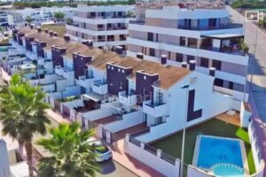 Boreal Inmobiliaria | Agencia Inmobiliaria en Santiago de la Ribera, Consultor Inmobiliario, Venta de viviendas