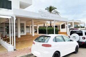 C&M LUXURY REAL ESTATE GROUP