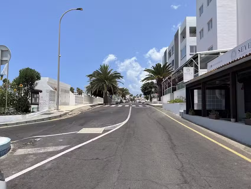 Callao Salvaje-Urbanización Esquivel