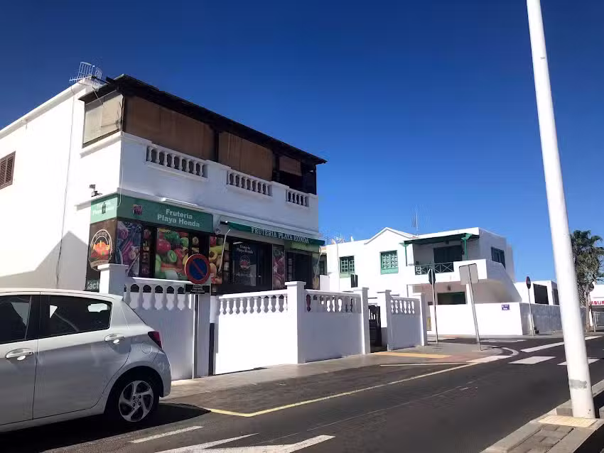 Casalanz Lanzarote Inmobiliaria / Immobilienbüro / Real Estate