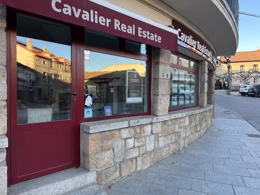 Cavalier Real Estate Inmobiliaria