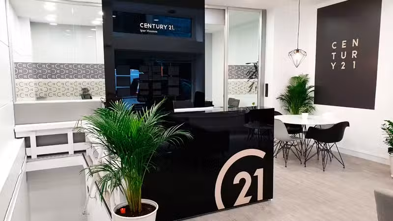 Century 21 Ipar Houses Agencia Inmobiliaria en San Sebastián