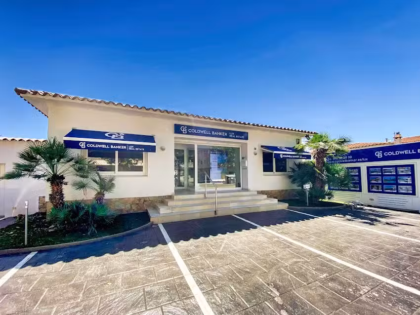 Coldwell Banker Lux Real Estate en Empuriabrava
