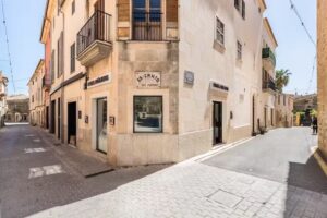 Engel & Völkers Alaró – Real Estate · Immobilienmakler · Inmobiliaria