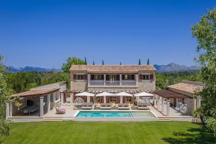 Estate Agency Balearic Properties – Savills Office