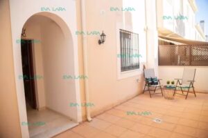 Eva Lara asesora personal inmobiliaria