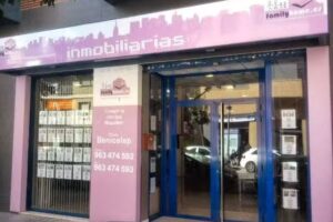 FAMILYHOUSE BENICALAP