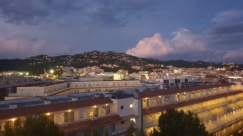 Finques Lloret Administracions S L