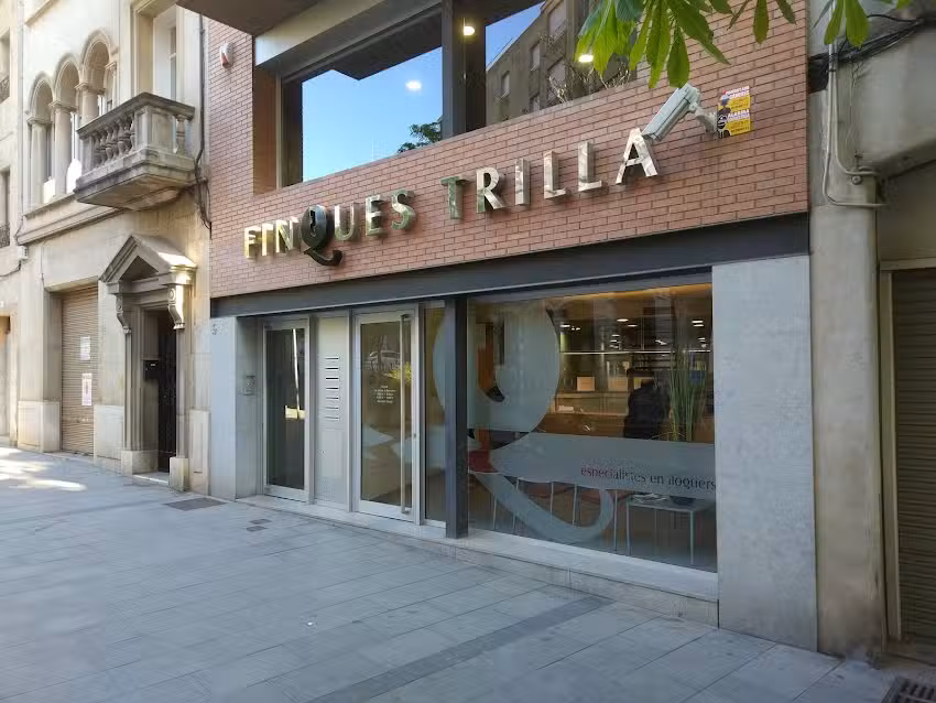 Finques Trilla , Alquileres Pisos Casas y Locales Comerciales