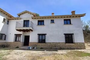 Granada Houses Independent Estate Agency-Inmobiliaria