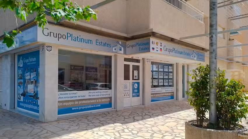 Grupo Platinum Estates S.L Águilas, Inmobiliaria