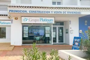 Grupo Platinum Estates Vera