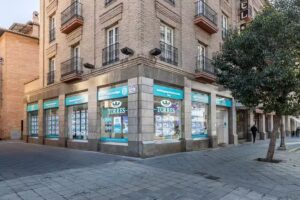 Grupo Torres Inmobiliaria – Acera del Darro