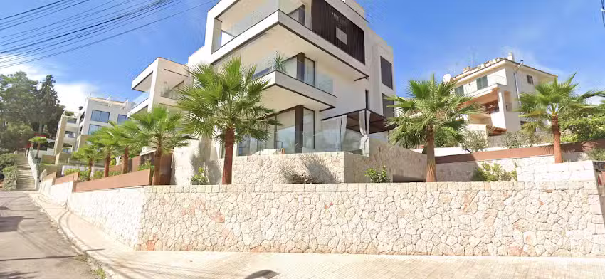 Guver Homes Real Estate