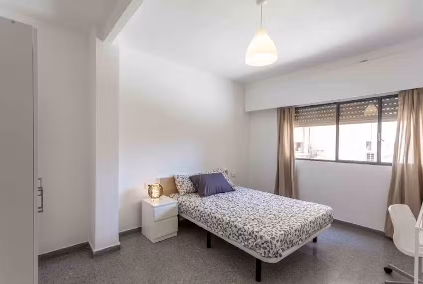 helpHousing Valencia | Habitaciones para estudiantes y jóvenes trabajadores en Valencia