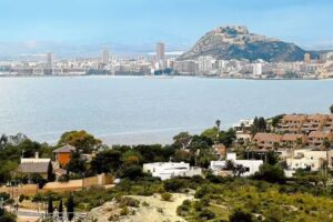 Holy Homes Alicante & Aloha Home Staging, Playa San Juan