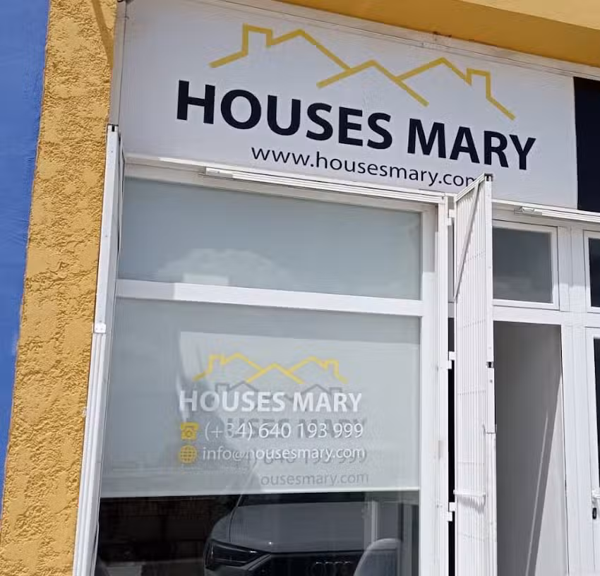 Houses Mary