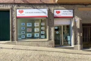 IDEAL HOUSE Inmobiliaria SEGOCREDIT Servicios Financieros