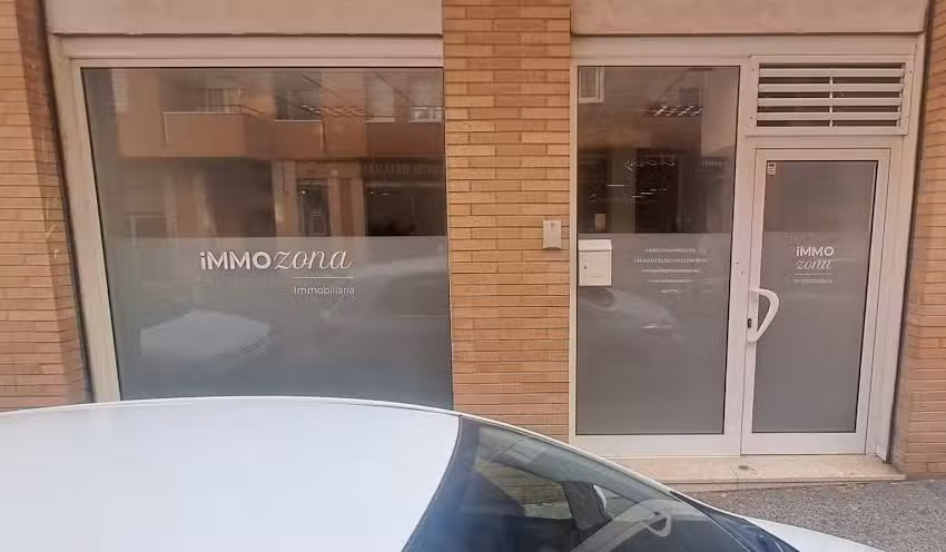 IMMOZONA. Immobiliària de la provincia de Girona i comarques del Maresme i Vallès.