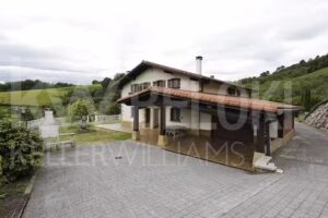 IÑIGO MARIN & Grupo Moldatu | Inmobiliaria Donostia – San Sebastián