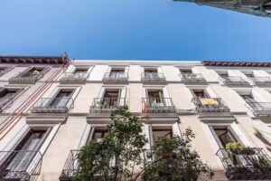 INMOBILIARIA ALMANOVA – Huertas 57