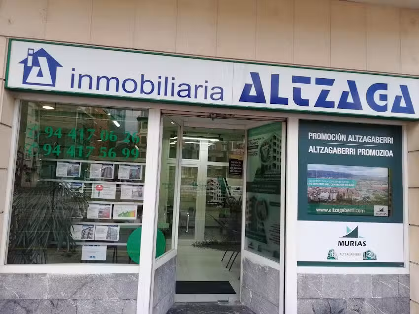INMOBILIARIA ALTZAGA