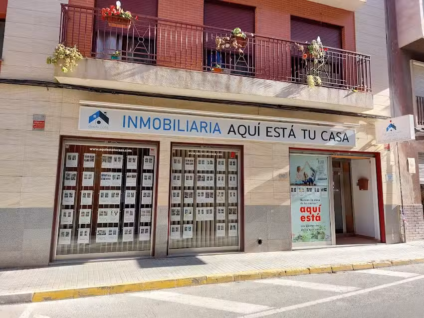 Inmobiliaria – AQUÍ ESTÁ TU CASA