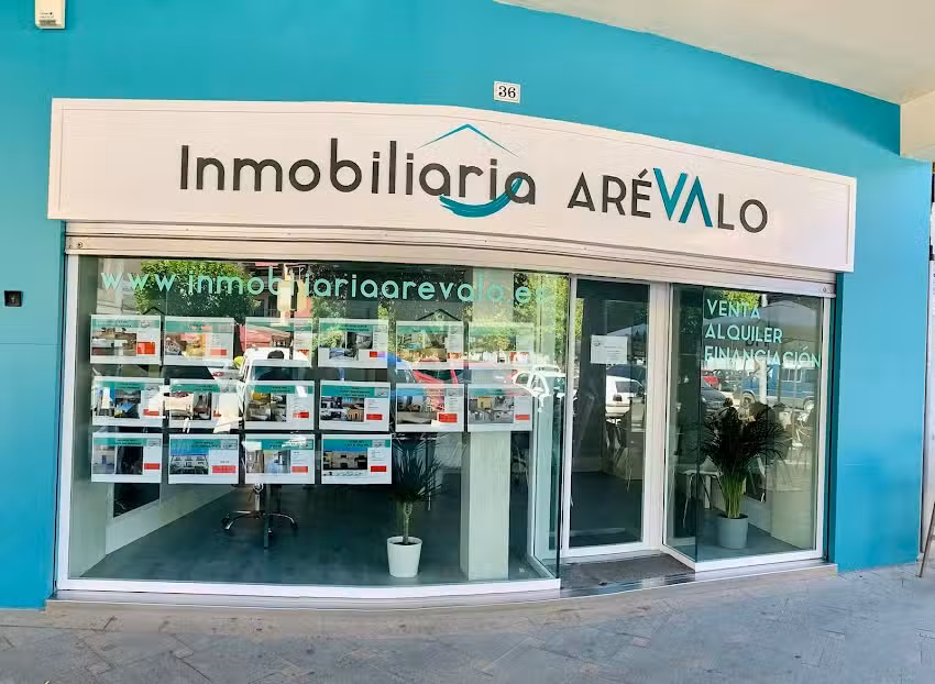 INMOBILIARIA ARÉVALO