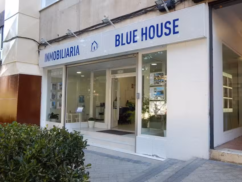 INMOBILIARIA BLUE HOUSE
