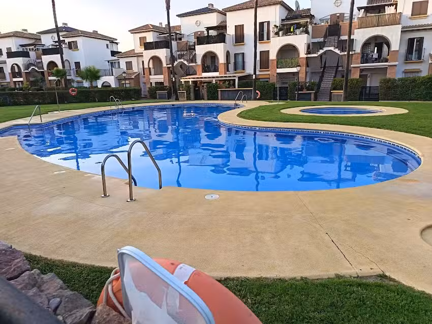 Inmobiliaria Caparrós – Real Estate