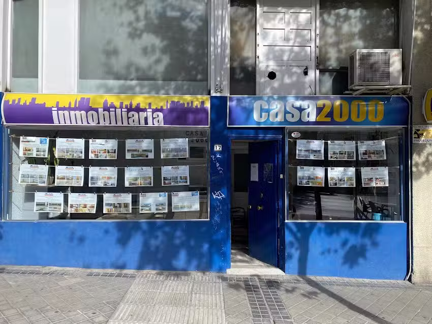 Inmobiliaria Casa 2000