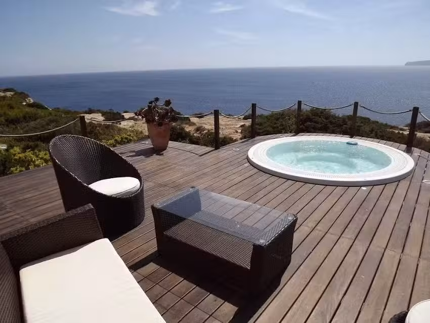 INMOBILIARIA CASA BLANCA FORMENTERA