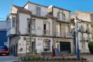 Inmobiliaria Catering – Pisos En galicia – alquiler de pisos – Locales – Naves- Fincas