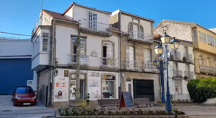 Inmobiliaria Catering – Pisos En galicia – alquiler de pisos – Locales – Naves- Fincas