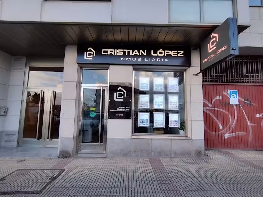 Inmobiliaria Cristian López