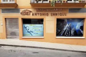 INMOBILIARIA EN ALMENDRALEJO ANTONIO ENRIQUE