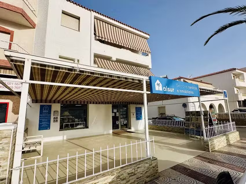 Inmobiliaria en Carboneras y Gestiones Turísticas Alsur