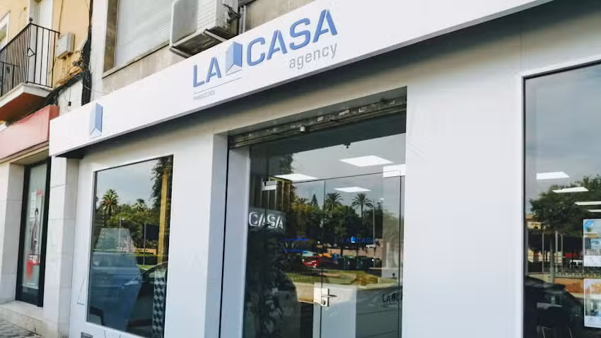 Inmobiliaria en Dos Hermanas | La Casa Agency Dos Hermanas Arenal