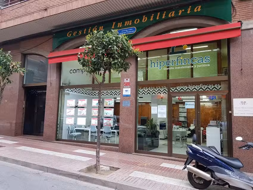 Inmobiliaria Hiperfincas Cornellà