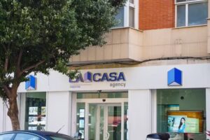Inmobiliaria La Casa Agency
