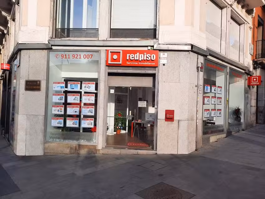 Inmobiliaria Lavapiés-Embajadores Redpiso