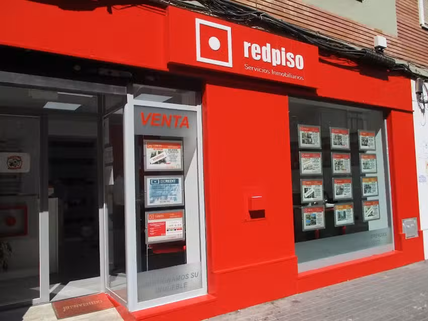 Inmobiliaria Málaga Cruz de Humilladero Redpiso