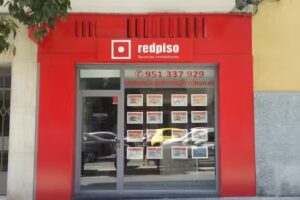 Inmobiliaria Málaga Victoria-Fuenteolletas Redpiso