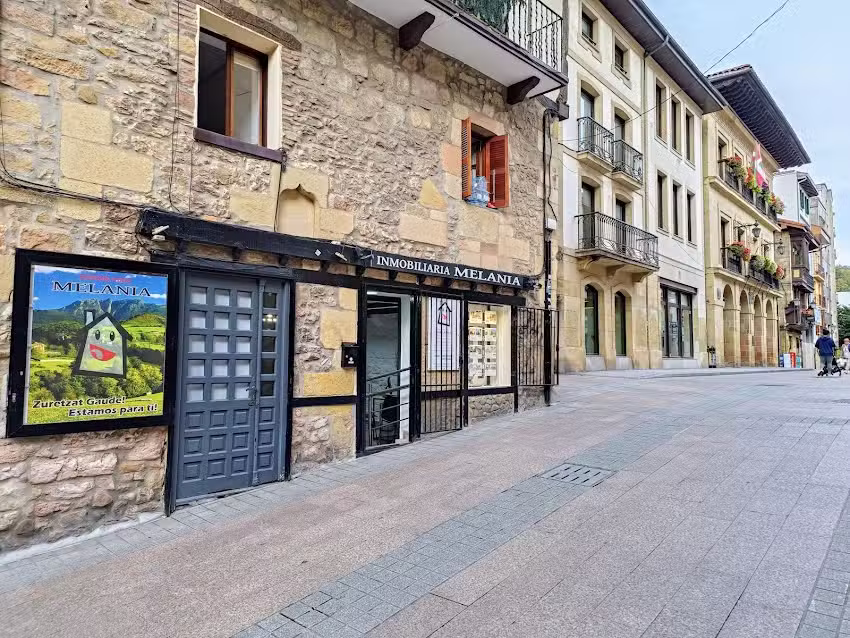 Inmobiliaria MELANIA