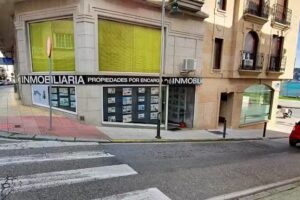 Inmobiliaria Propiedades Por Encargo