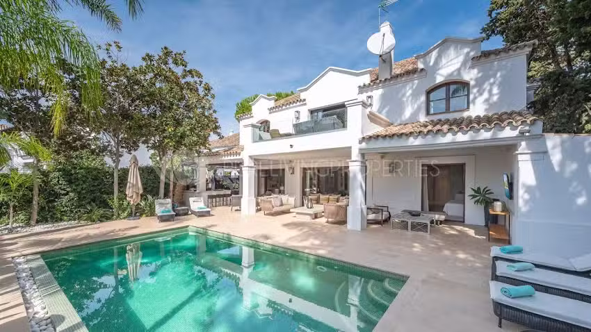 Inmobiliaria Pure Living Properties Marbella